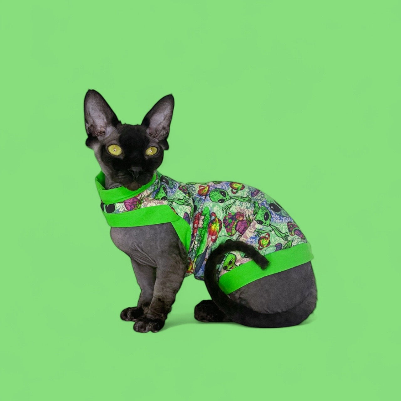 Extraterrestrial Everyday Shirt with One Arm Hole