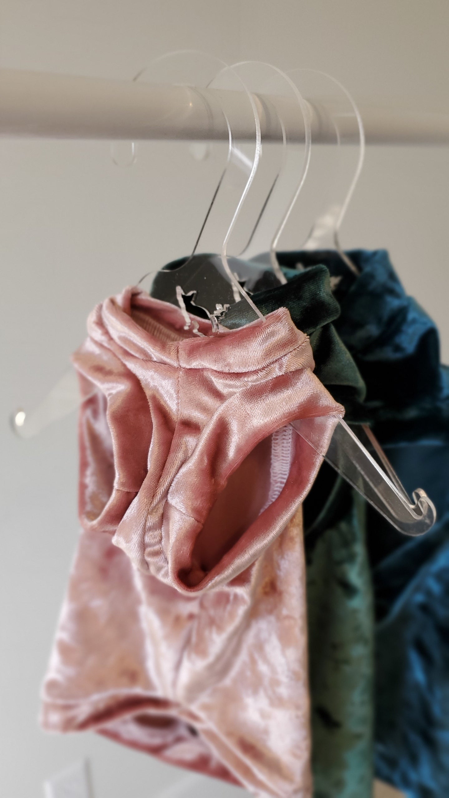 Pack of 10 Clothing Hangers