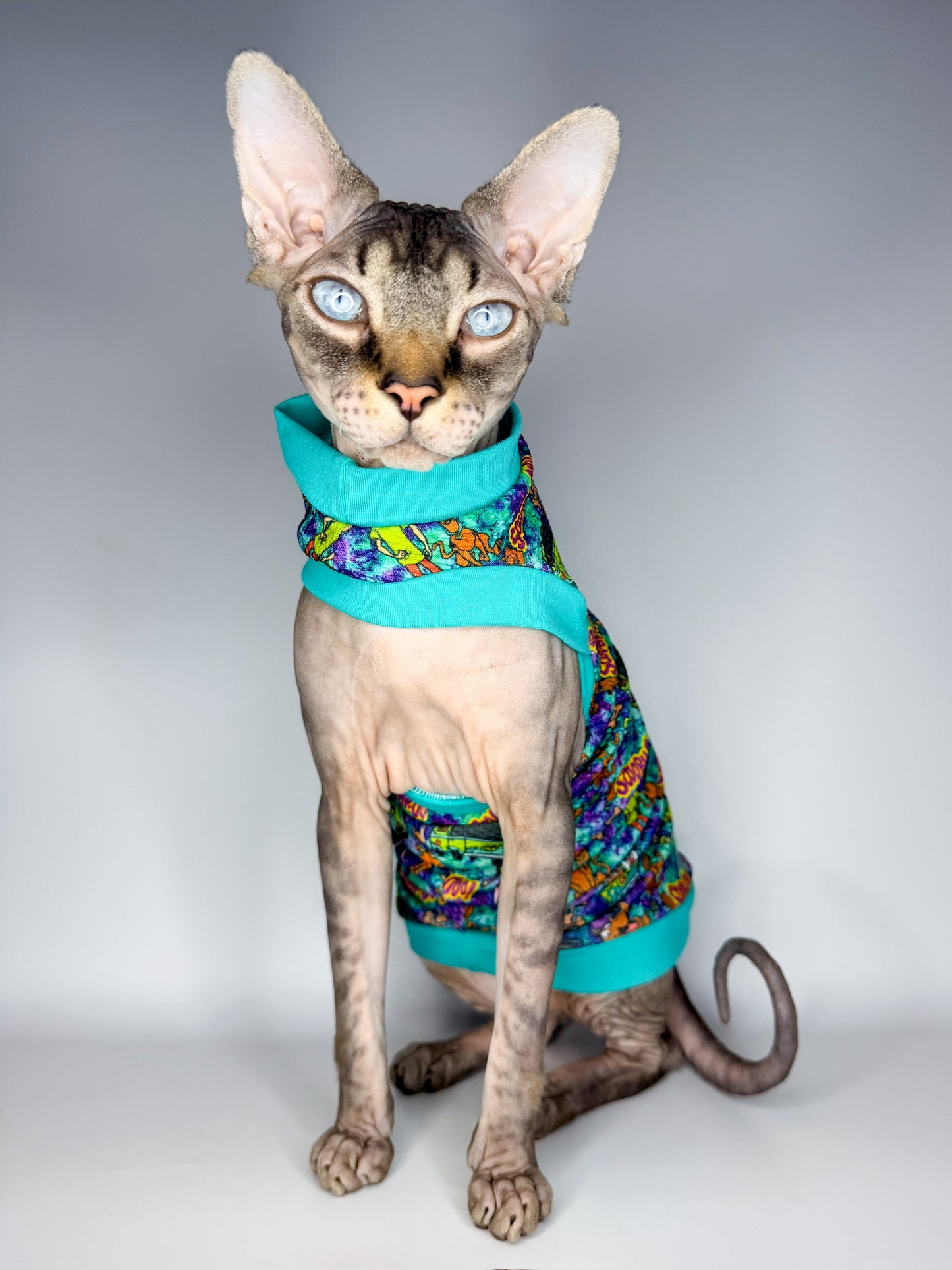 Mystery Meowchine Textured Shirt with One Arm Hole